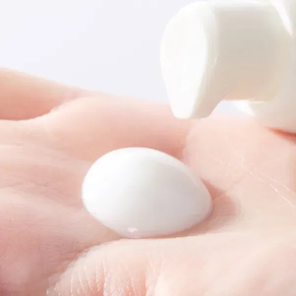 SANA - Wrinkle Turn Concentrate Blemish & Wrinkle Serum - 50g - JJ Cosmetics